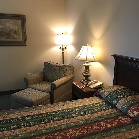 Lititz Inn And Suites Esterno foto
