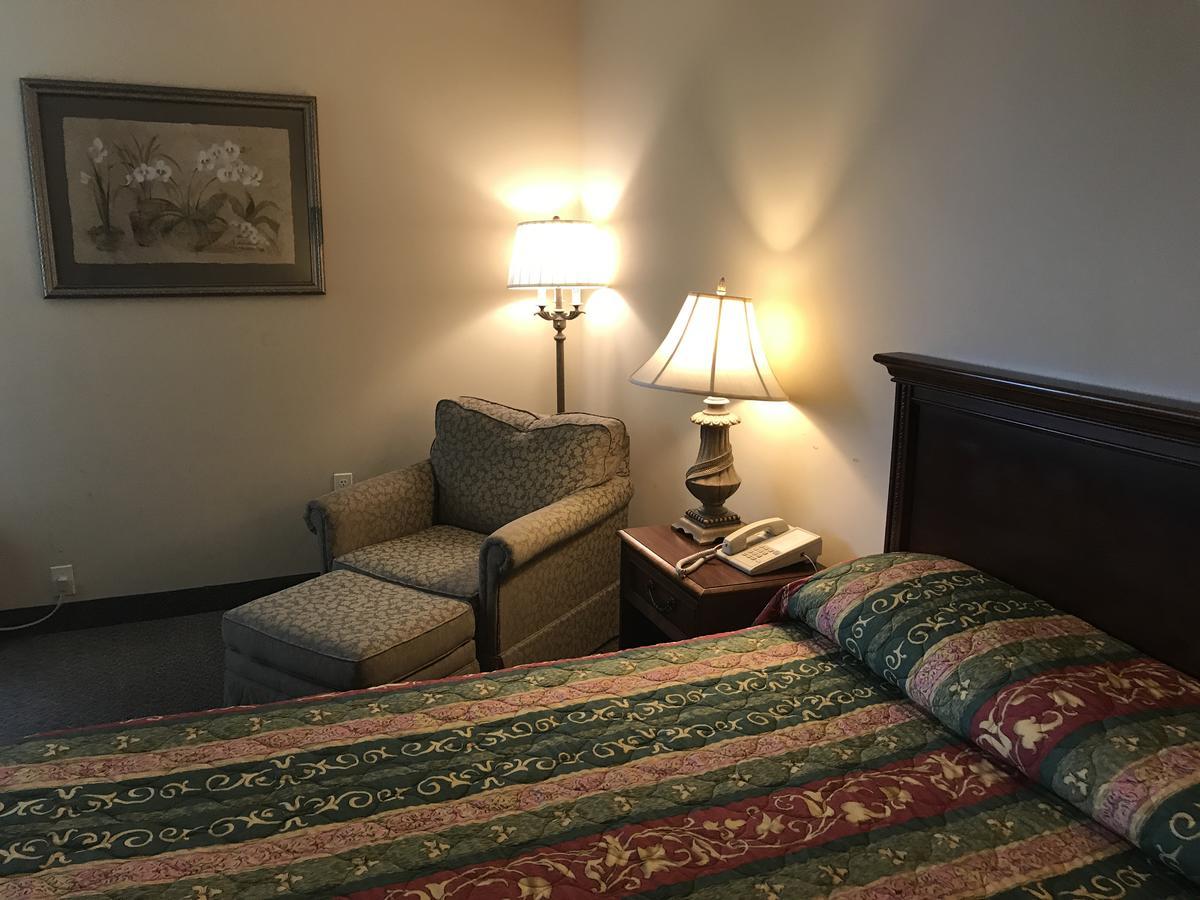 Lititz Inn And Suites Esterno foto